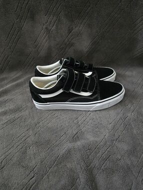 Vans Old Skool Low Top Triple Strap Shoes Mens Sz 8.5 Black Casual Sneakers.